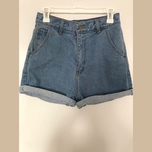 High wasted denim shorts